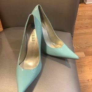 Mint green patent leather pump